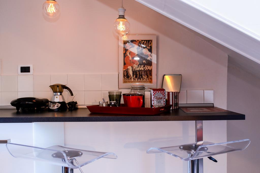 Stylish Loft Gioia Apartment Turin Bagian luar foto
